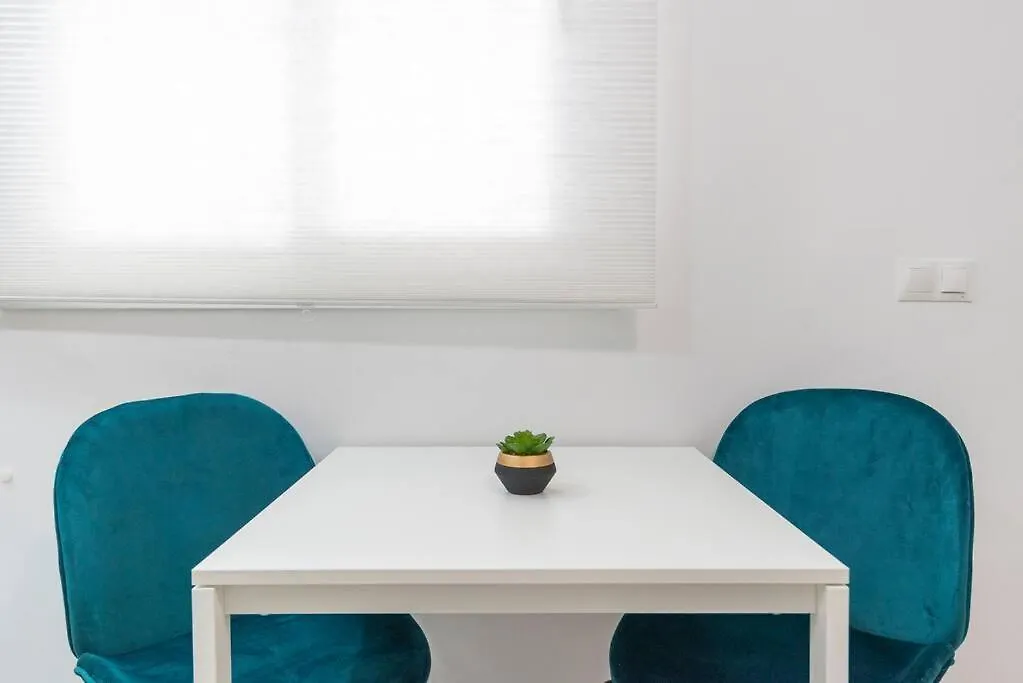 Pueblosol City Charm & Comfort Arroyo De La Miel 贝纳尔马德纳